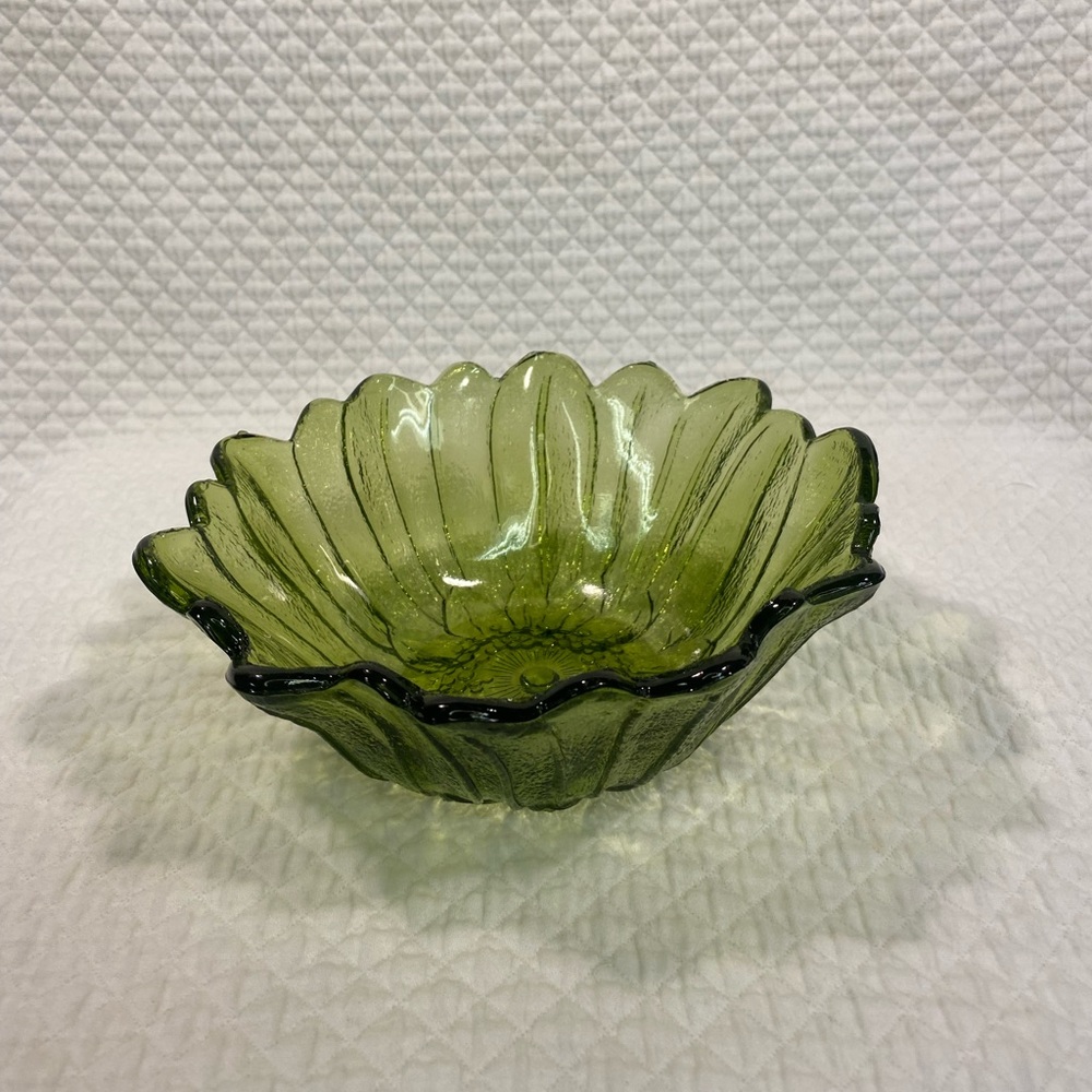 Green Sunflower Dish